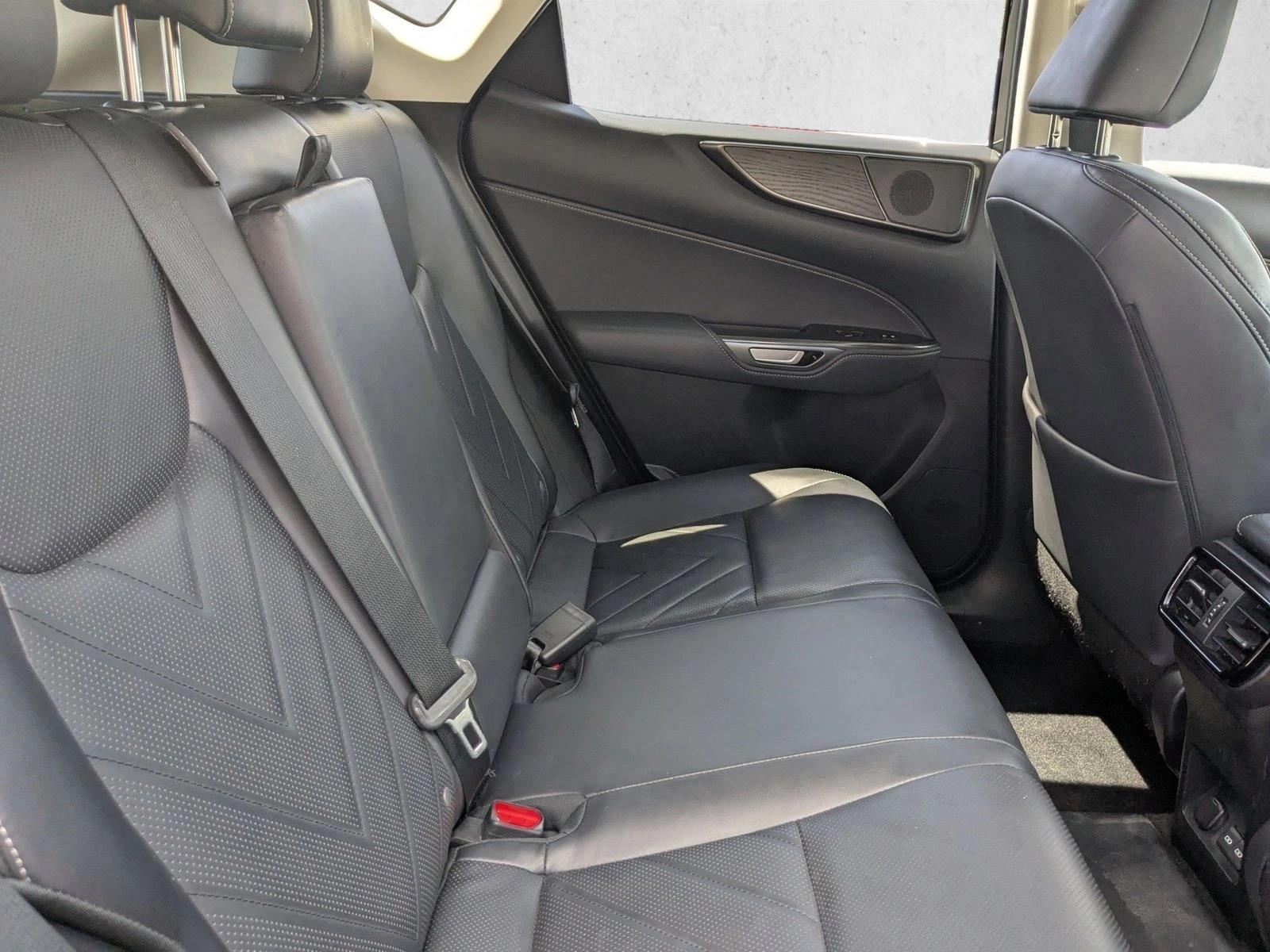 2024 Lexus NX 350 Luxury photo 19