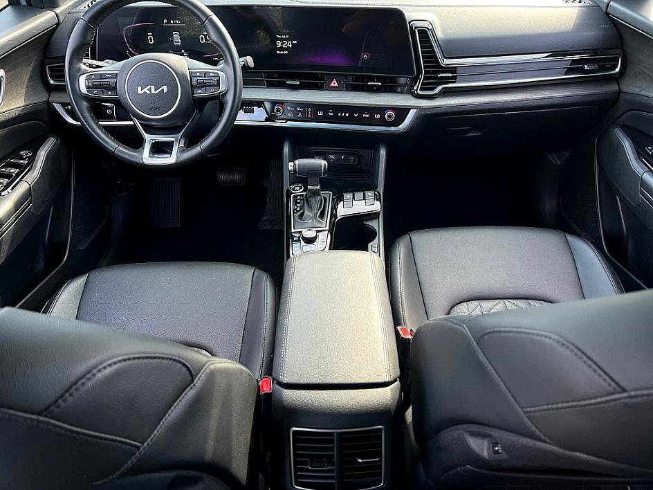 2024 Kia Sportage X-Line photo 6