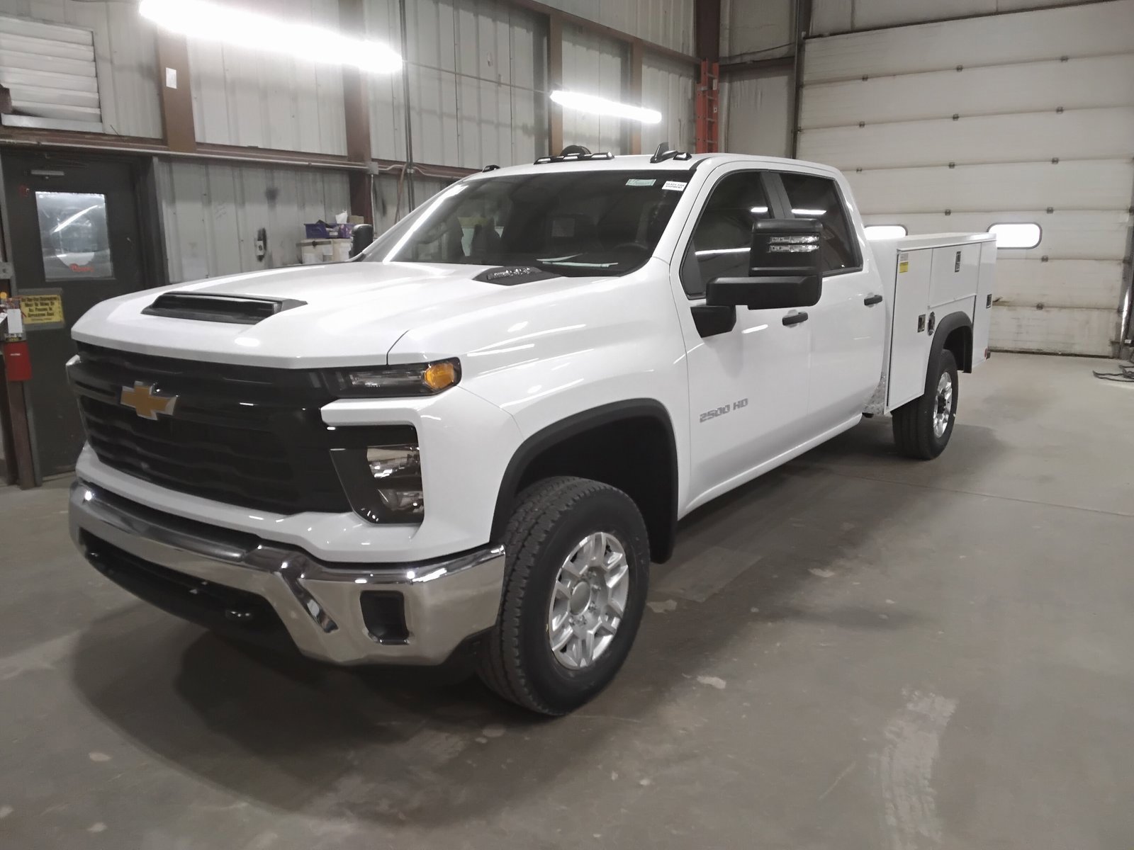 2026 Chevrolet Silverado 2500HD Work Truck's photo