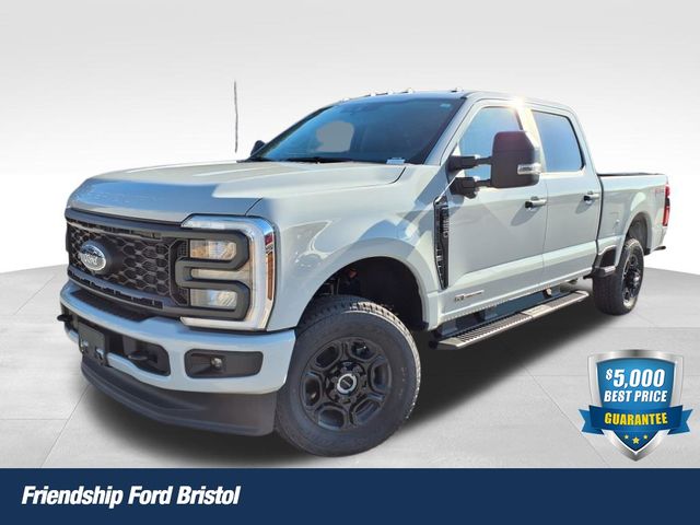 2026 Ford F-250 Super Duty XL's photo