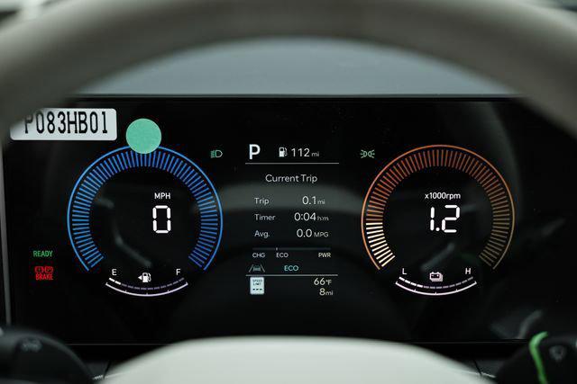 2026 Hyundai Santa Fe SE photo 9