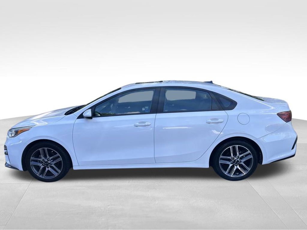 2019 Kia Forte S photo 2