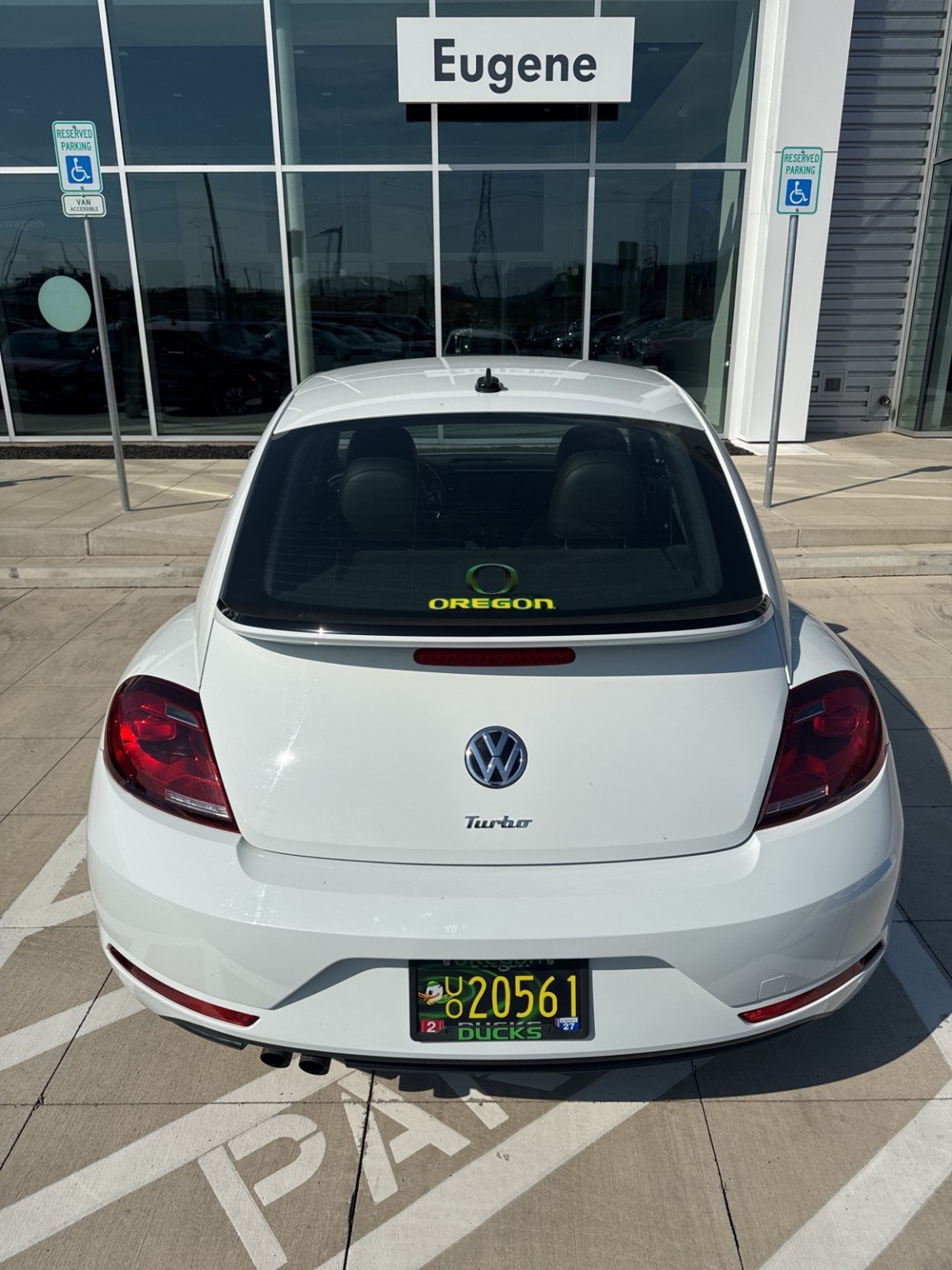 2018 Volkswagen Beetle S photo 5