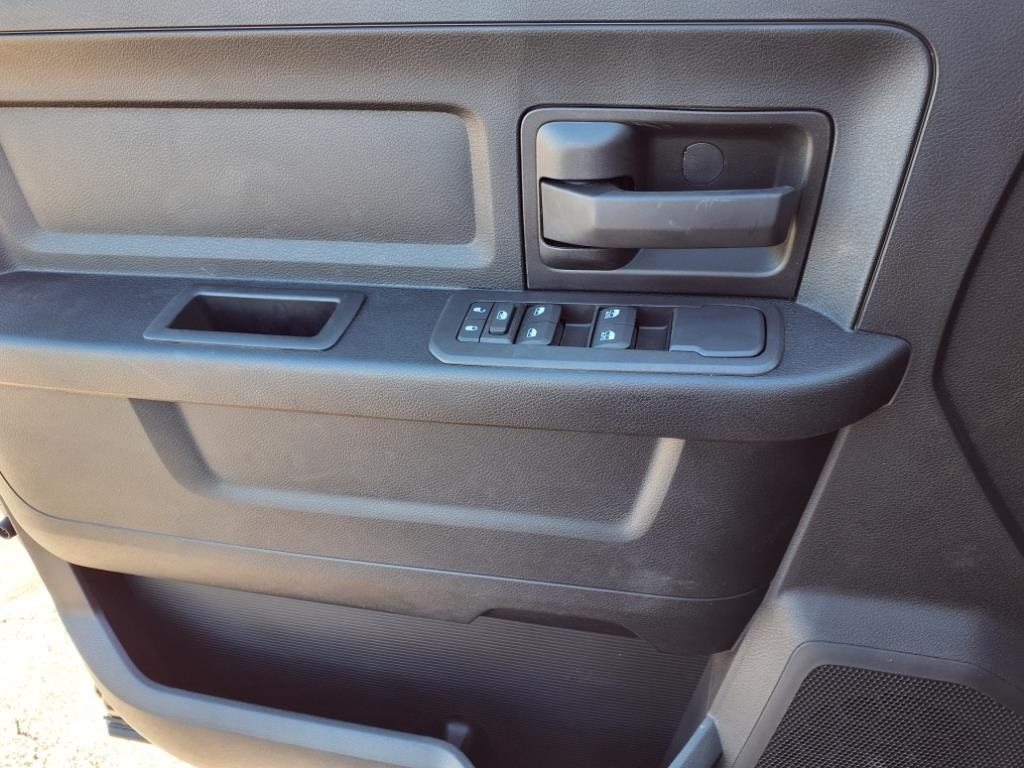2026 Ram 3500 Tradesman photo 7