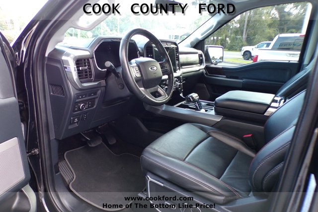 2022 Ford F-150 Lariat photo 2