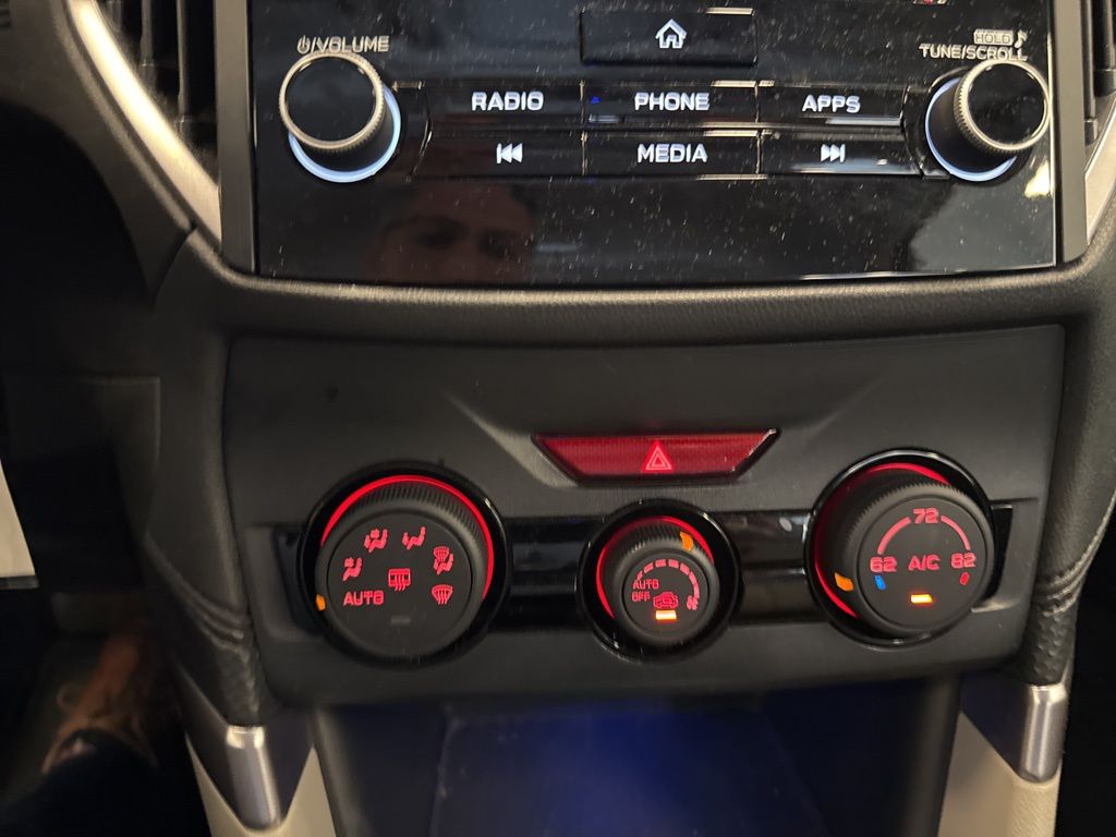 2022 Subaru Forester Base photo 21