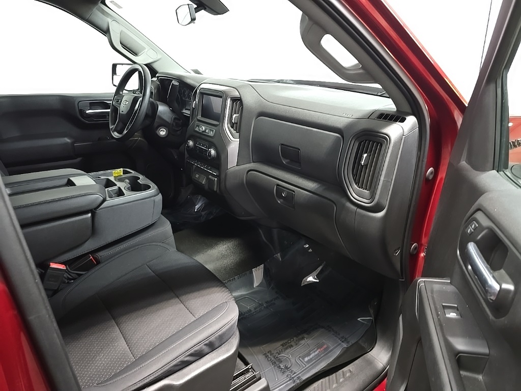 2020 Chevrolet Silverado 1500 Custom photo 15