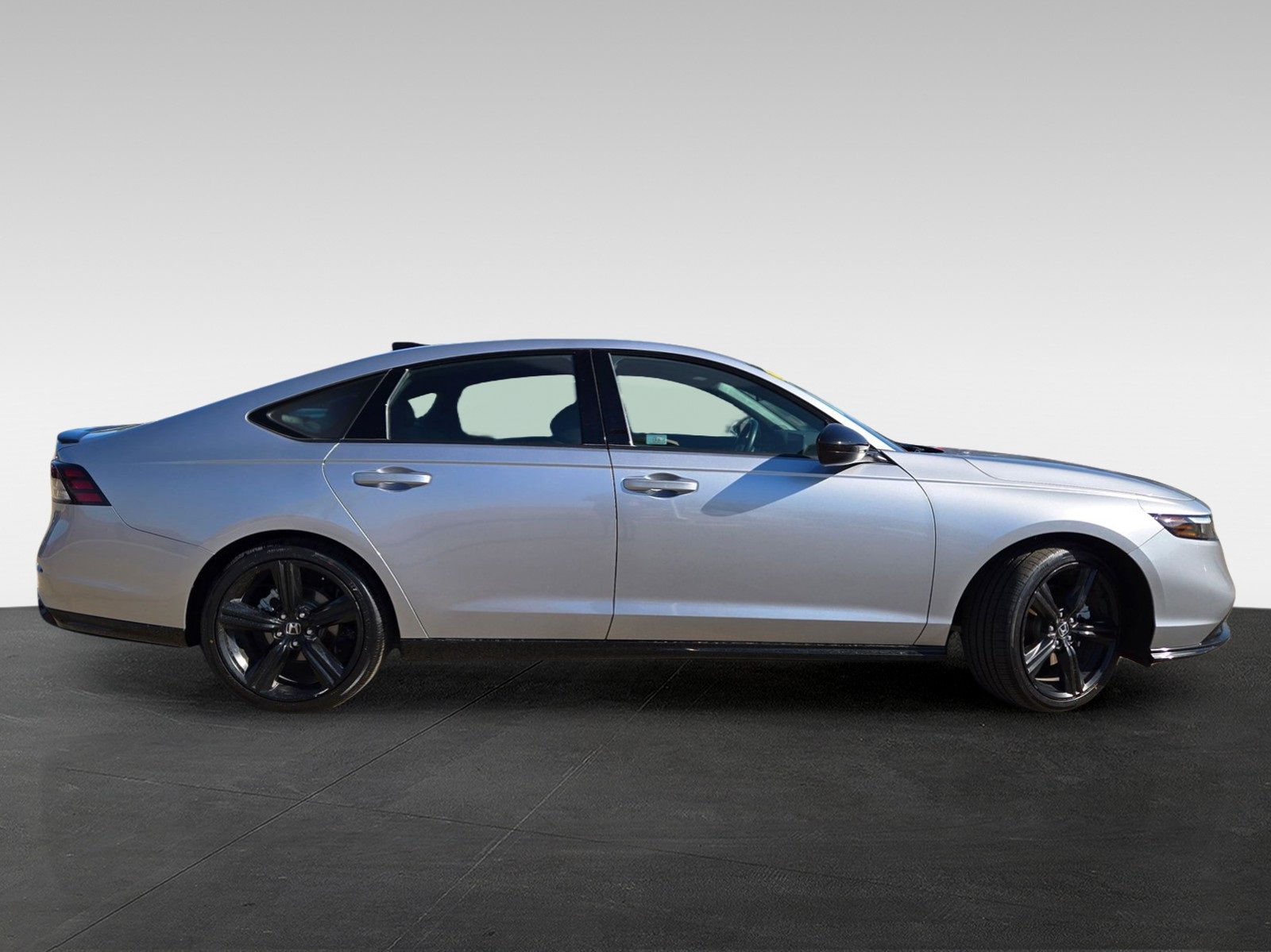 2023 Honda Accord Hybrid Sport-L photo 3