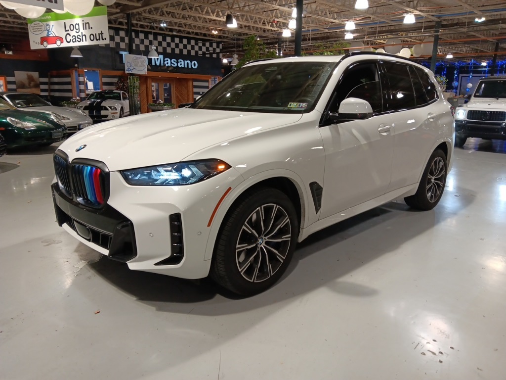 2025 BMW X5 40i's photo