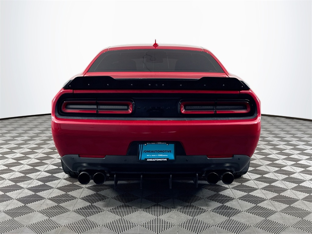 2015 Dodge Challenger SRT8 Hellcat photo 12