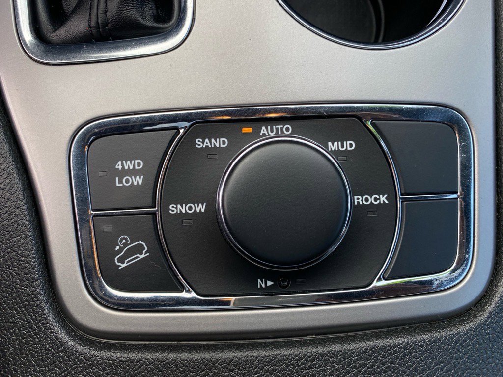 2022 Jeep Cherokee Limited photo 13