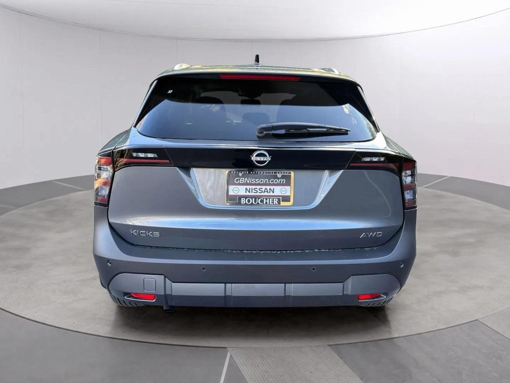2026 Nissan Kicks SV photo 4