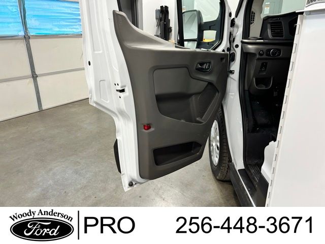2024 Ford Transit Chassis photo 28