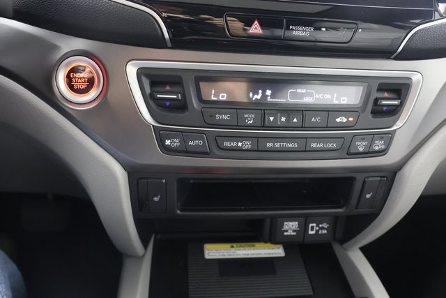 2022 Honda Pilot Special Edition photo 13