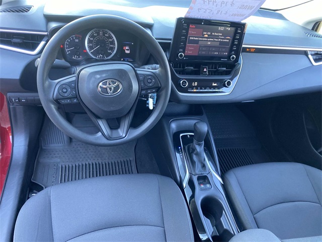 2022 Toyota Corolla LE photo 13