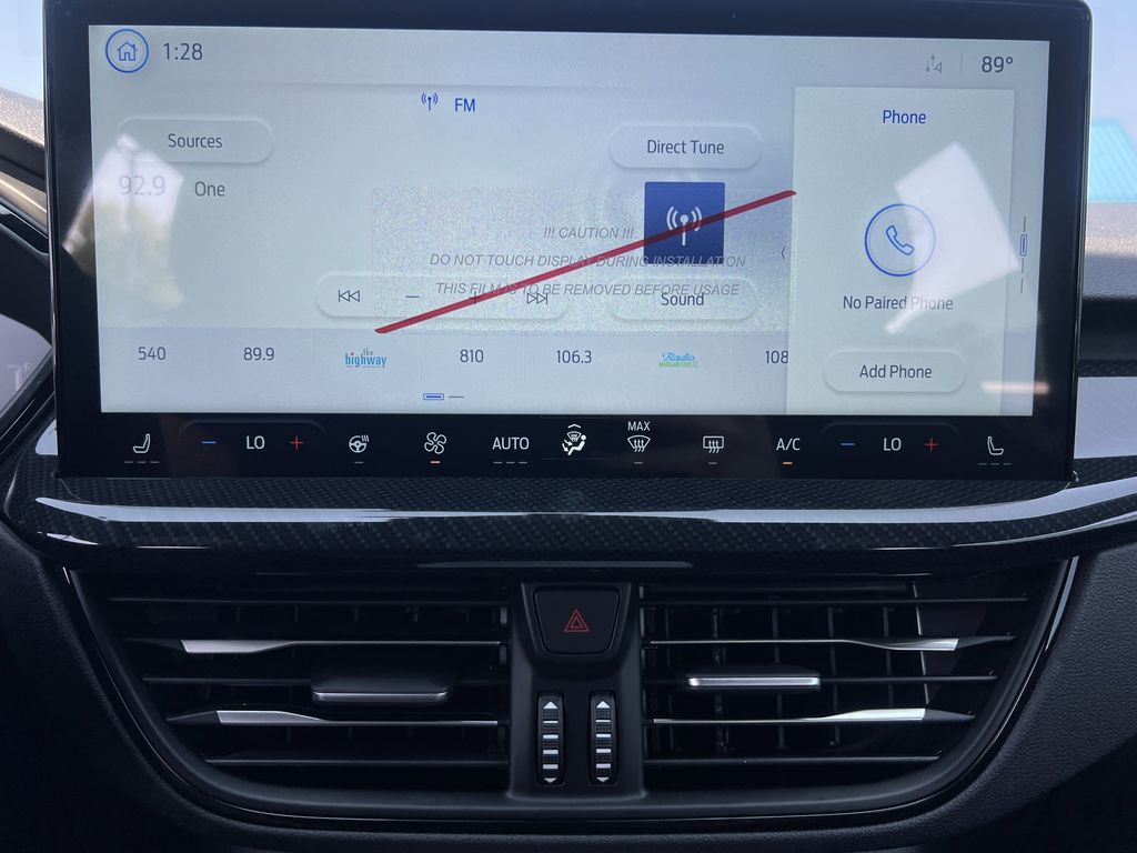 2025 Ford Escape ST-Line photo 4