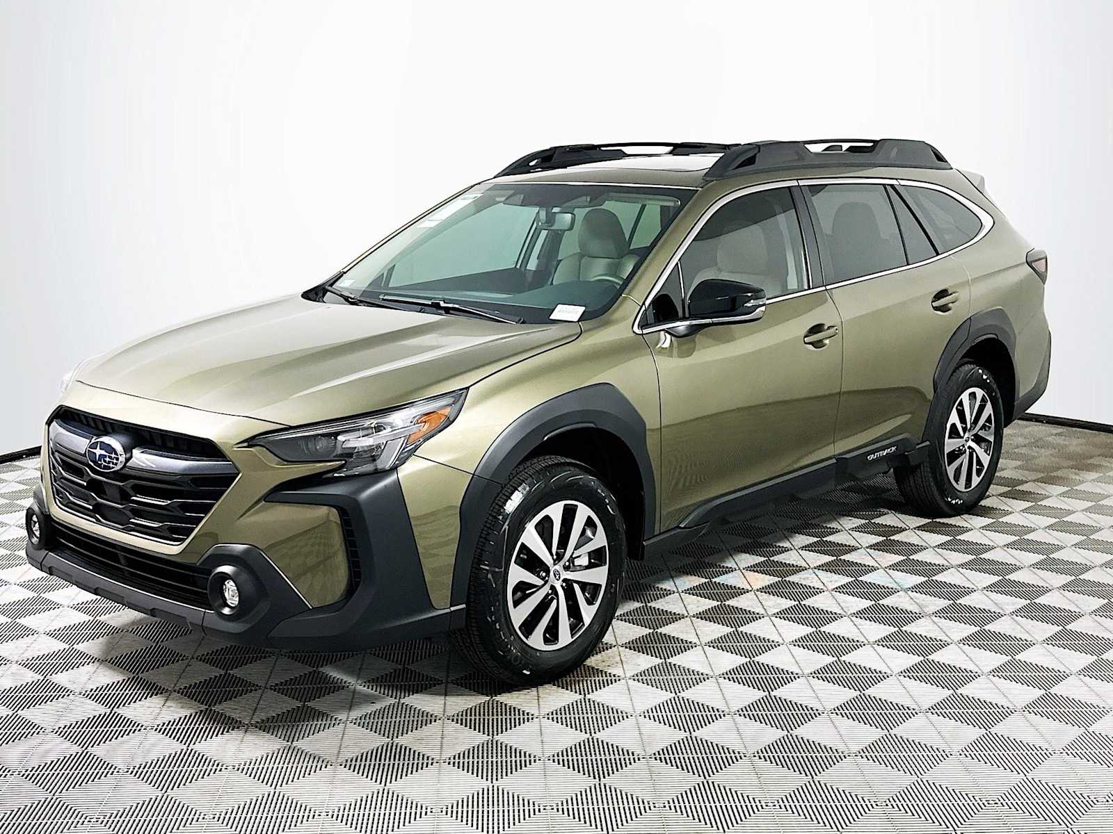 2025 Subaru Outback Premium photo 3