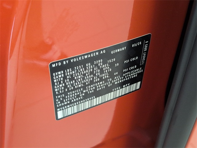 2025 Volkswagen ID. Buzz Pro Plus photo 11
