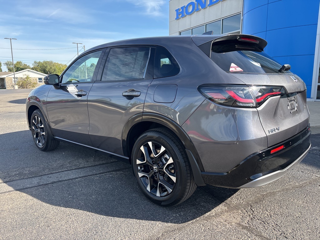 2026 Honda HR-V EX-L photo 3
