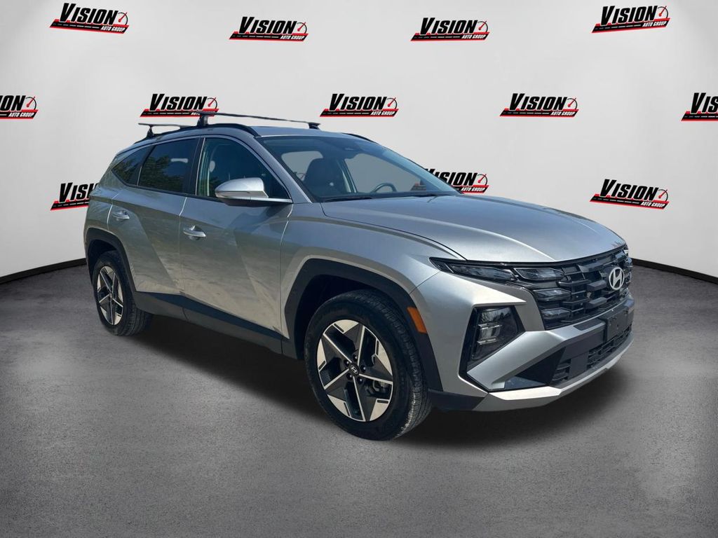 2025 Hyundai Tucson SEL Convenience photo 3