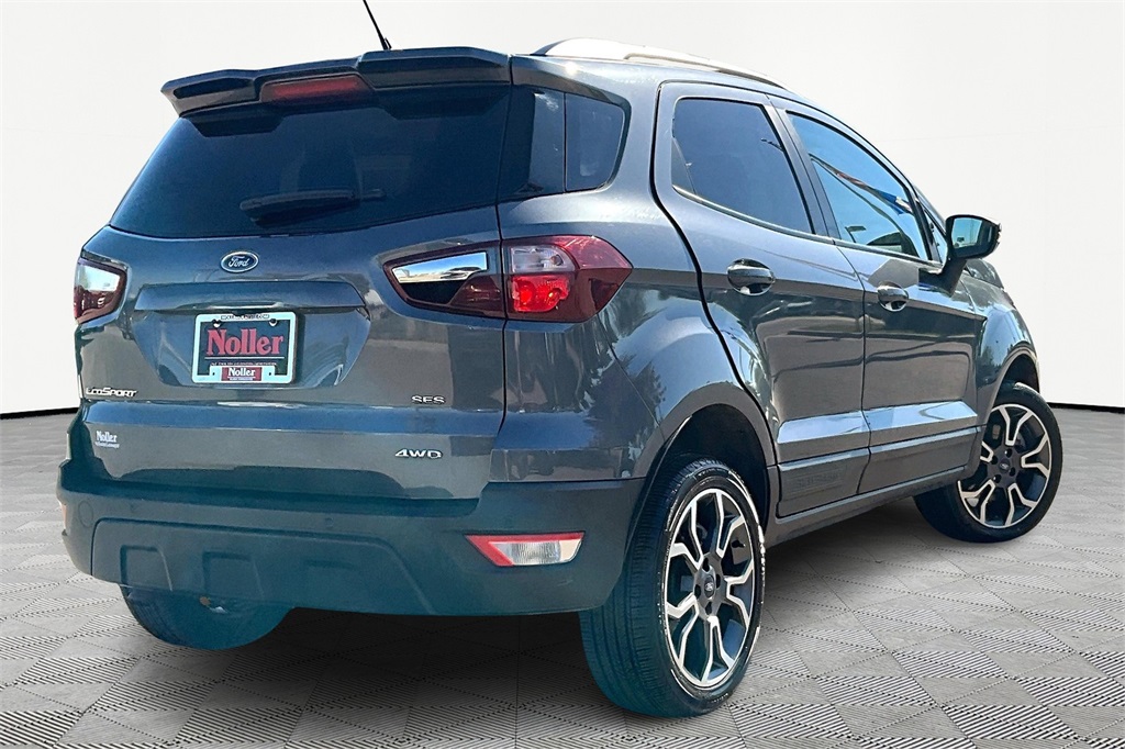 2020 Ford EcoSport SES photo 2