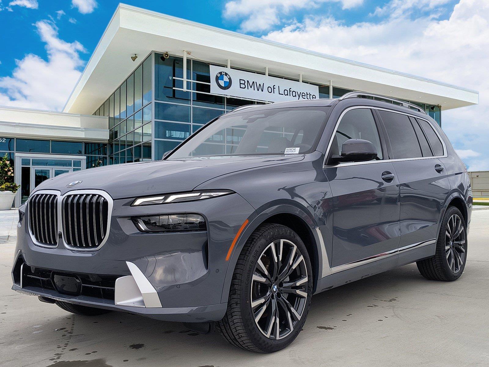 2026 BMW X7 40i's photo