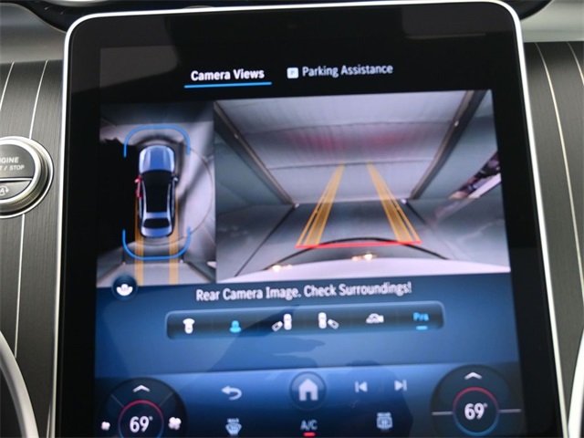 2025 Mercedes Benz C 300 photo 3
