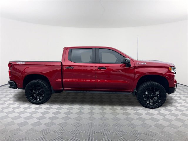 2025 Chevrolet Silverado 1500 LT Trail Boss photo 3