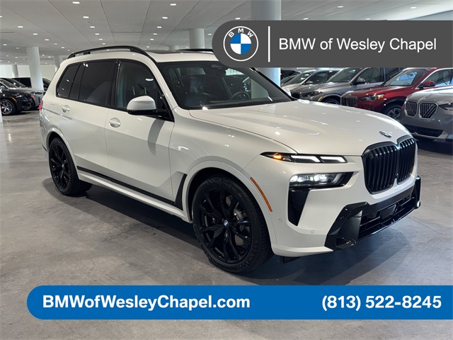 2026 BMW X7 40i's photo