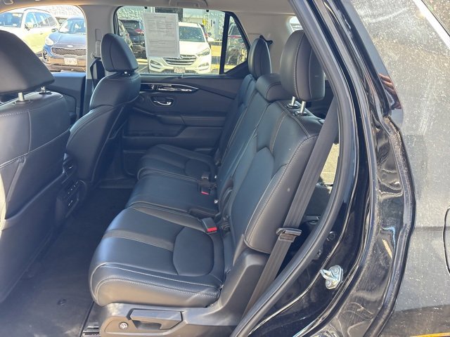 2023 Honda Pilot Touring photo 13