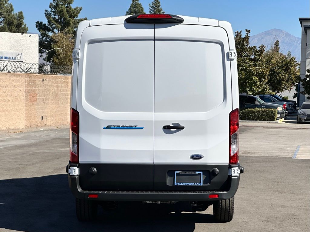 2024 Ford E-Transit 350
