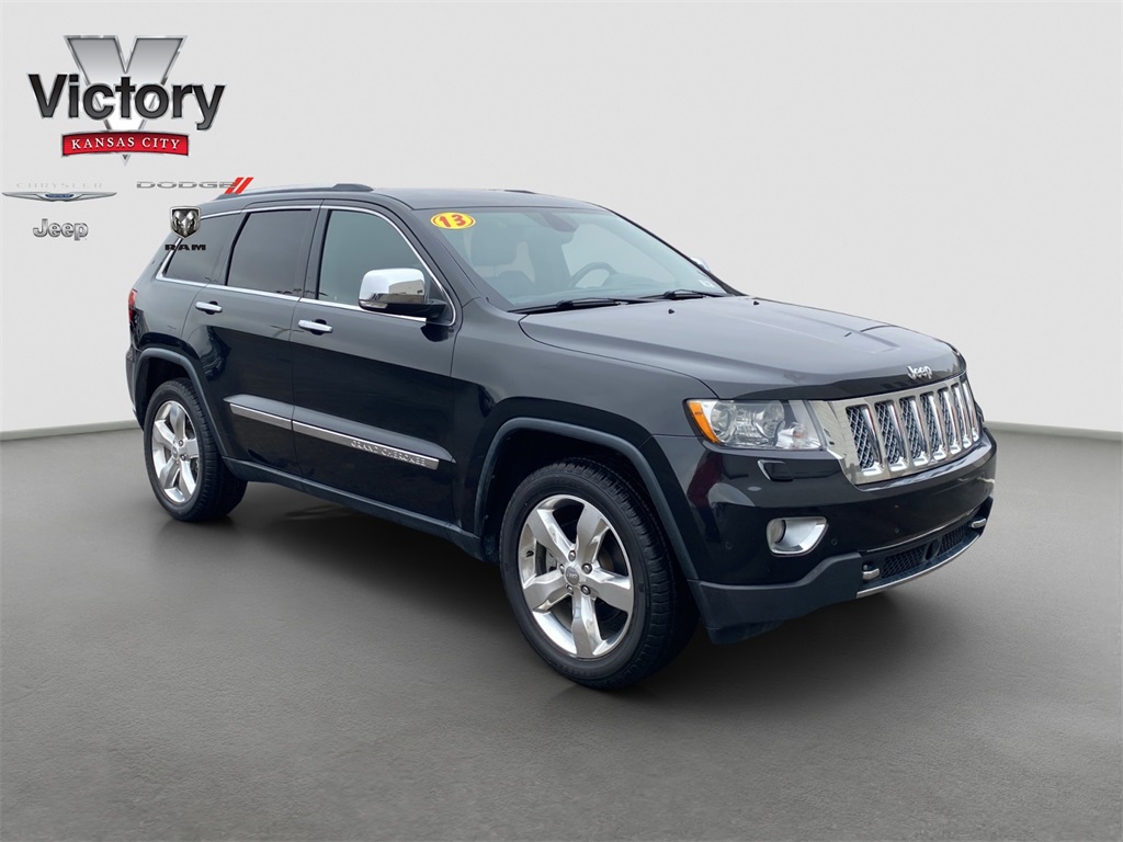 2013 Jeep Grand Cherokee Overland Summit's photo