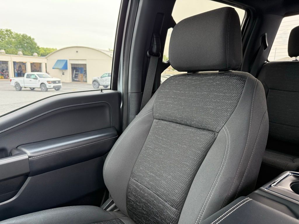 2022 Ford F-150 XLT photo 26