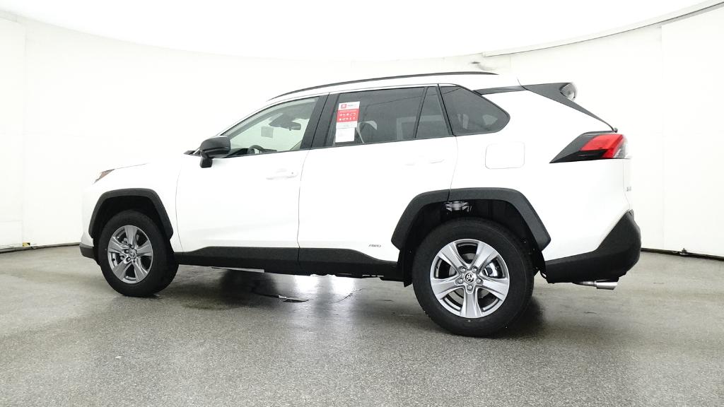 2025 Toyota RAV4 Hybrid LE photo 11