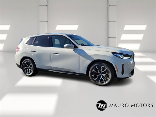 2026 BMW X3 30's photo