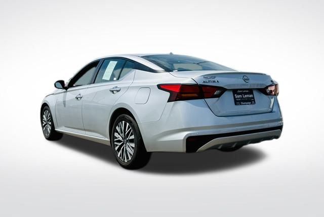 2023 Nissan Altima 2.5 SV photo 2
