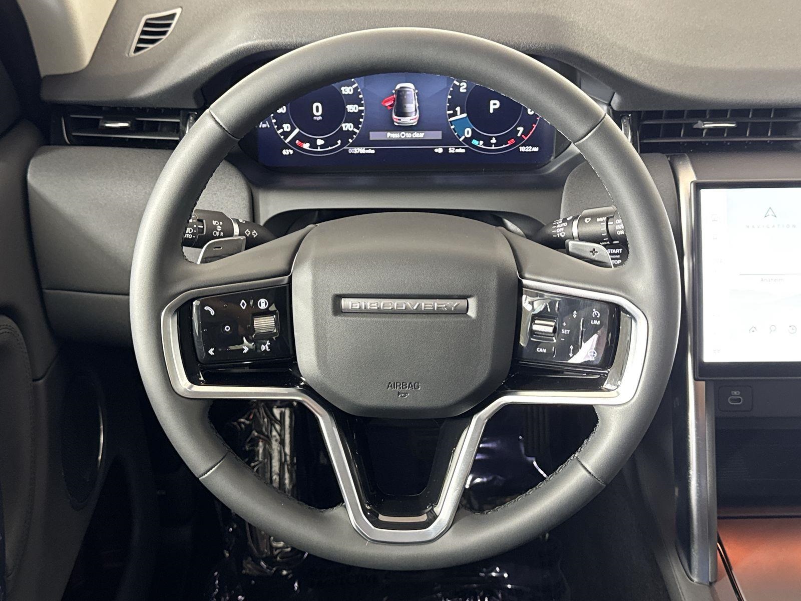 2025 Land Rover Discovery Sport S photo 12