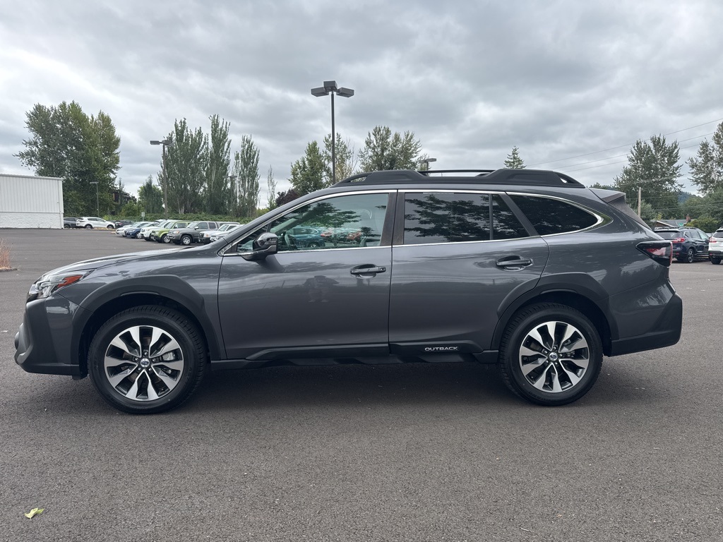 2023 Subaru Outback Limited photo 4