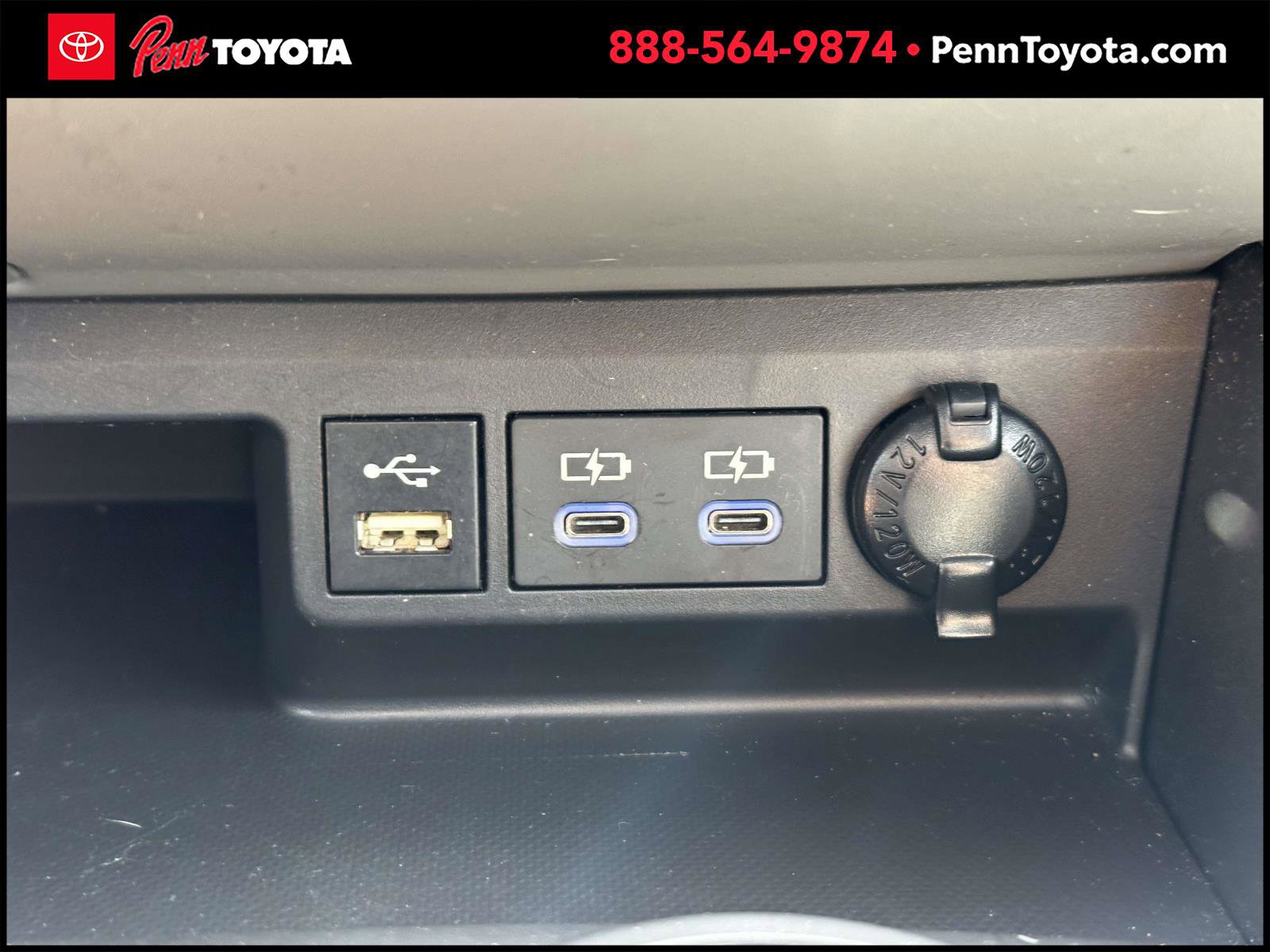 2022 Toyota Highlander XLE photo 30