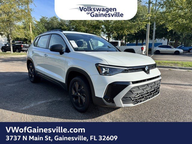 2025 Volkswagen Taos S's photo