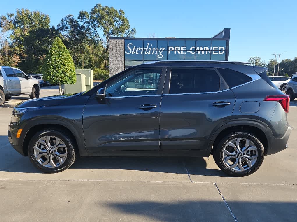 2024 Kia Seltos S's photo