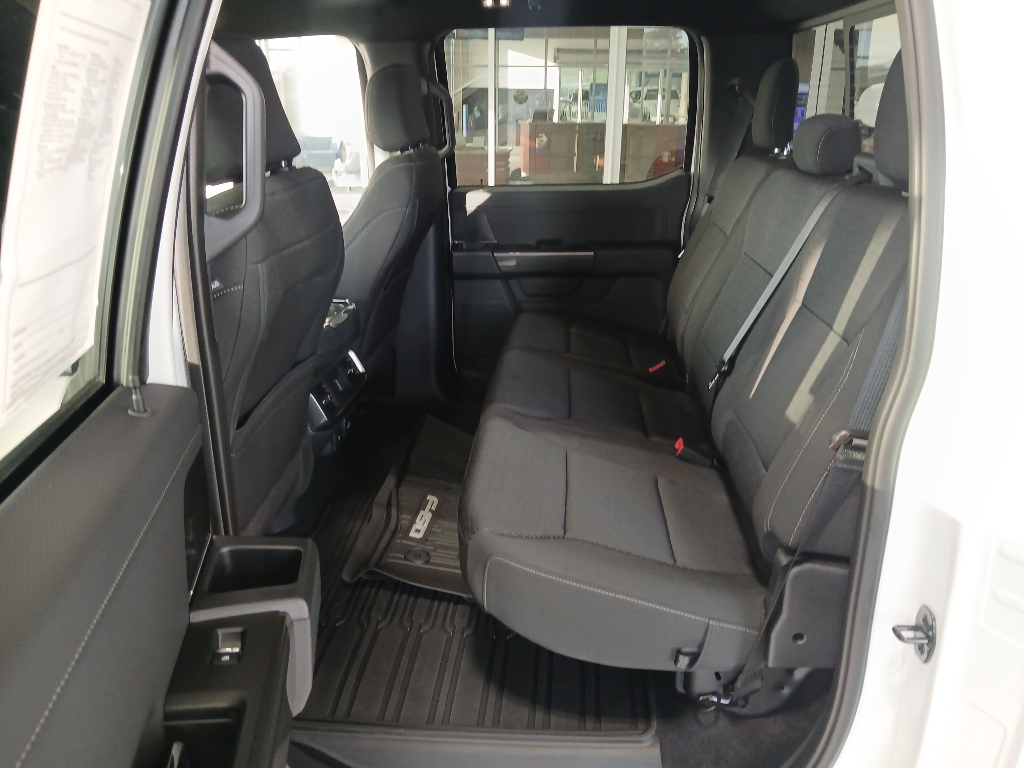2023 Ford F-150 XLT photo 10