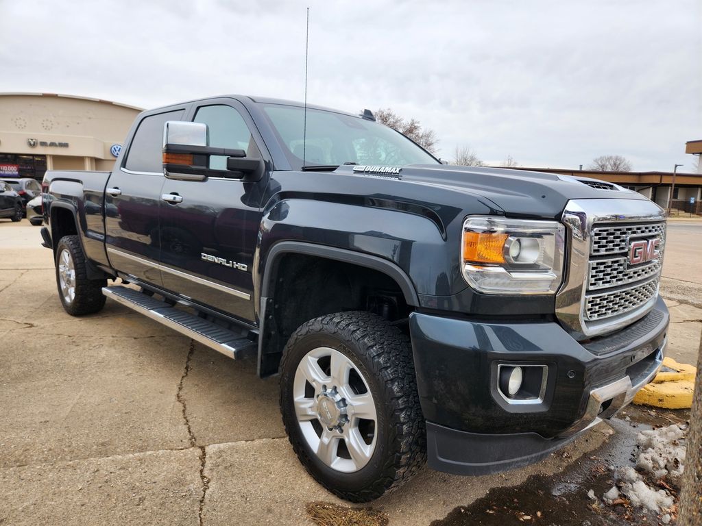 2018 GMC Sierra 2500 Denali HD Denali's photo