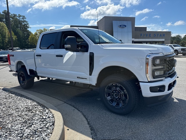 2026 Ford F-250 XL photo 2