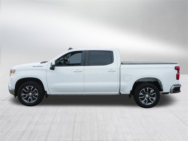 2023 Chevrolet Silverado 1500 LT photo 4