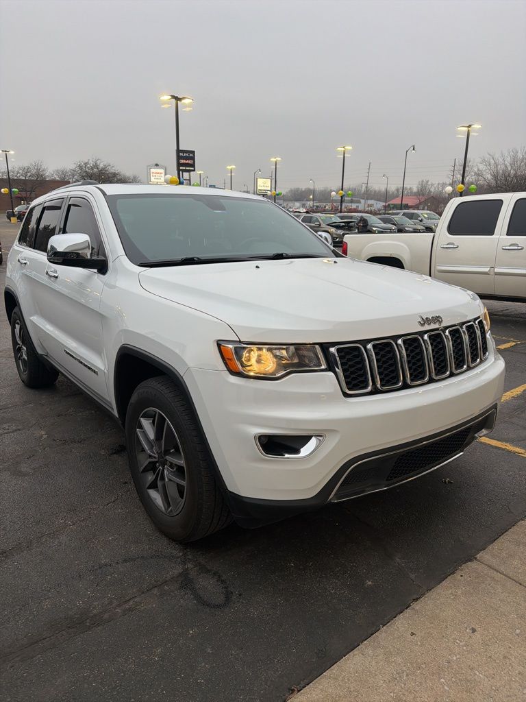 2020 JEEP GRAND CHEROKEE - Image 1