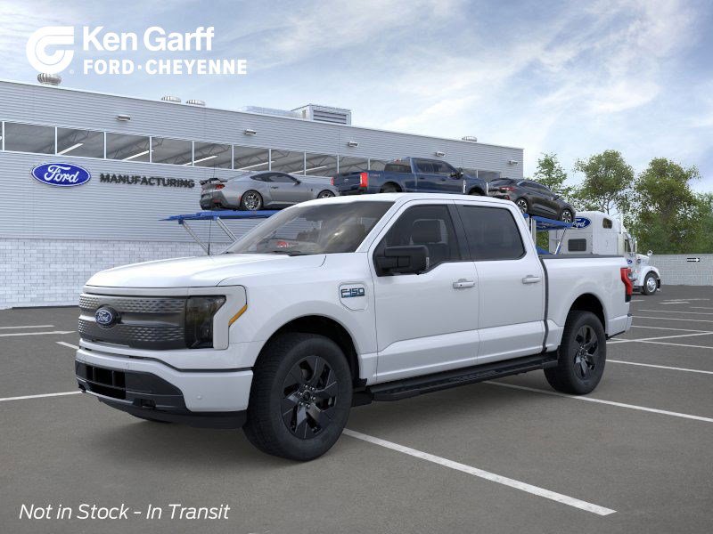 2025 Ford F-150 Lightning Flash's photo