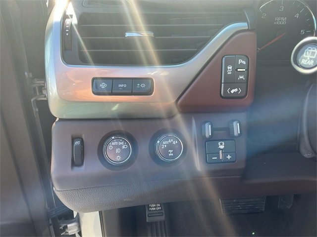 2019 Chevrolet Tahoe Premier photo 31