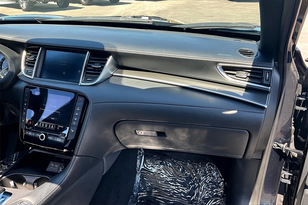 2024 Infiniti QX55 Luxe photo 16