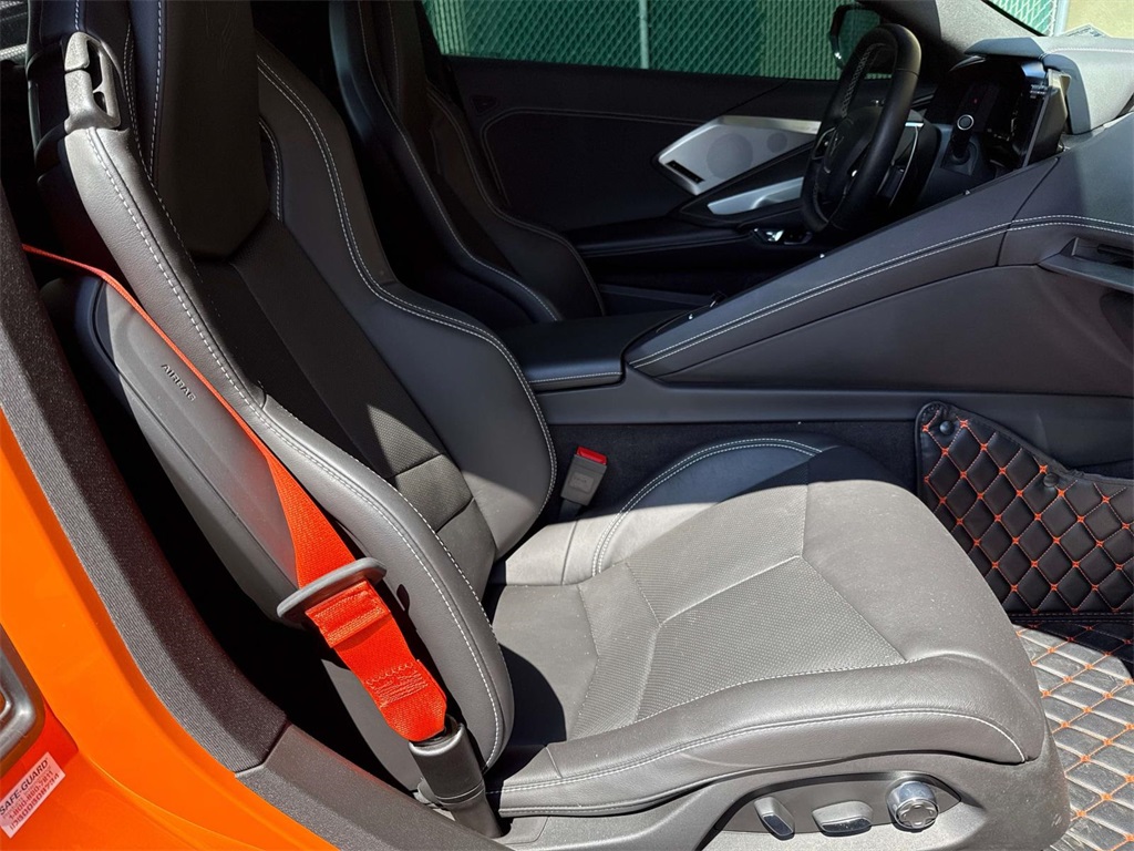 2023 Chevrolet Corvette Stingray 2LT photo 16